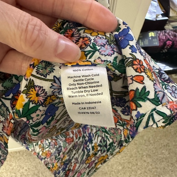 Talbots Buoyant Ditsy Popover Blouse SIZE-Large - Picture 7 of 7